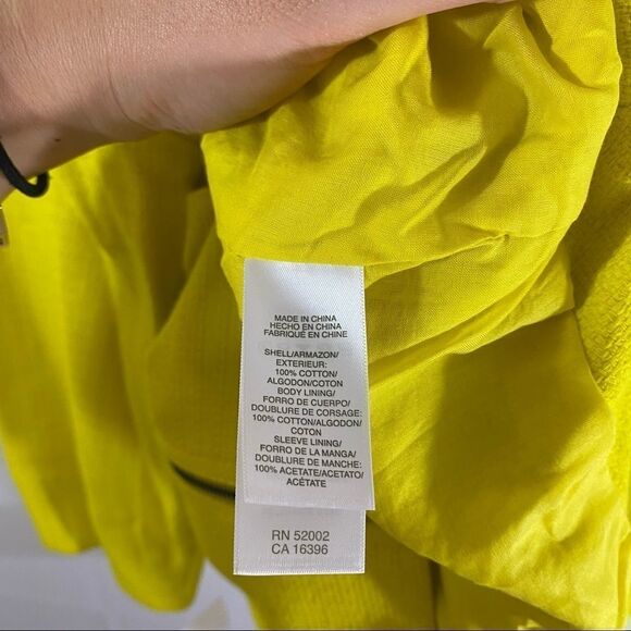 Liz Claiborne Women’s Zip Up Closing Neon Color Jacket - Picture 5 of 5